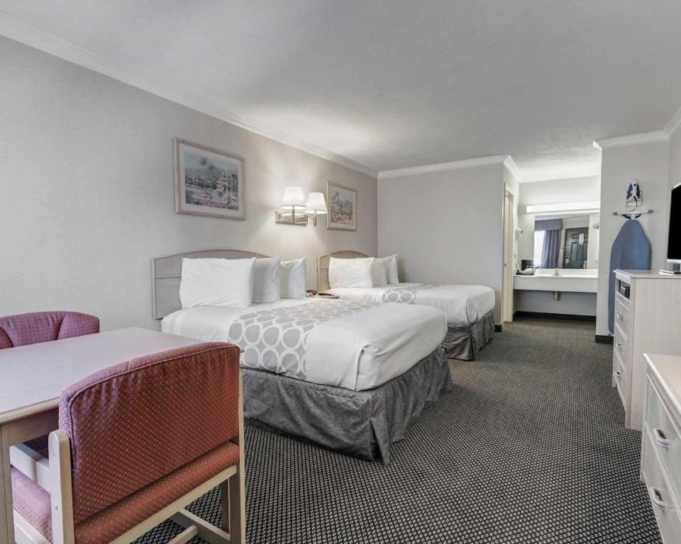 Econo Lodge Van Horn Exteriör bild